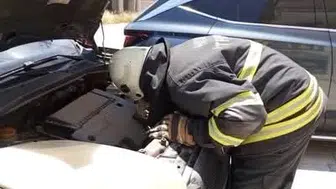 Arsuz’da motor kaputundan gelen miyavlama sesleri herkesi harekete geçirdi