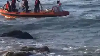 Ordu'da denize giren genç dalgalara kapılarak kayboldu