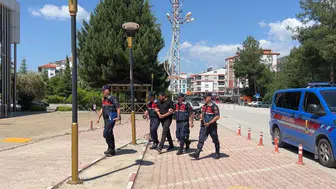 Bucak'ta uyuşturucu partisi düzenleyen şüpheli cezaevine gönderildi