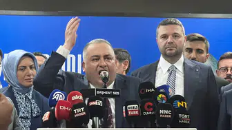 Keçiören Belediye Başkanı Mesut Özarslan resmen AK Parti’ye katıldı