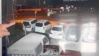 İslahiye yolunda 17 tonluk arpa kazası kameraya yansıdı