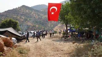 Şırnaklı ailelerin 32 yıllık köy hasreti çadırlarla sona erdi