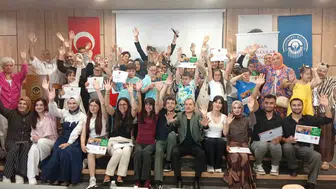 Hentbol sahalarında engelleri kaldıran büyük başarı