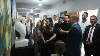 Cizreli gençler için yeni bir sahne kuruldu