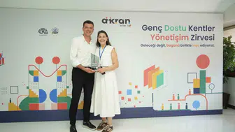 Denizli genç odaklı projeleriyle yönetişim ödülünü kazandı