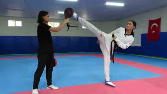 Sakatlığı yüzünden sporu bırakma aşamasına gelen milli sporcu yeniden zirvede