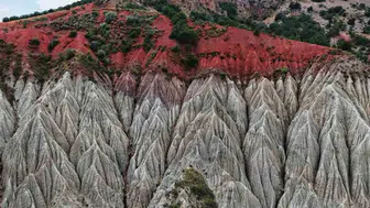 Kırıkkale bozkırlarında doğanın gizli sanat eserleri havadan görüntülendi