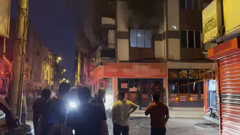 Bursa'da bir apartman dairesini elektrik panosu yangını kül etti