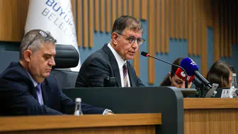 İzmir'in Çöp Meselesi Bakanlığın İznine Bağlı