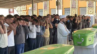 Sivas’ta feci kaza sonrası Şahinkaya çifti son yolculuğuna uğurlandı