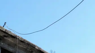 Şanlıurfa’da kaçak elektrikle araç şarj etmeye kalktılar