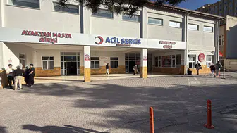 Sivas'ta dehşet anları bir işçi baltayla üç kişiyi yaraladı