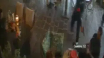 Sarıyer’deki AVM’de dövme bahanesiyle silahlı saldırı