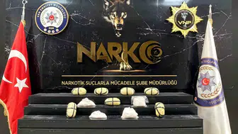 Van'da narkotik baskını 10 kilo zehir ele geçirildi