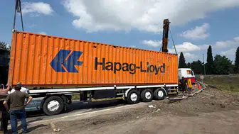 Sakarya bağlantı yolunda tır devrildi trafik kilitlendi