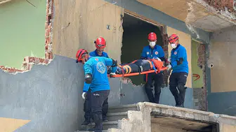 Kütahya'da 5.7 büyüklüğünde deprem alarmı verildi
