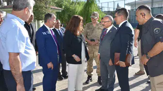 TBMM heyeti Siverek’teki okul saldırısını yerinde inceledi