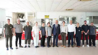 Turgutlu’da sofralar bu bayram hayırseverlerin desteğiyle doldu
