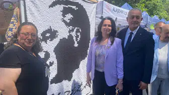 Manisa’daki sergide 7 bin 600 motifli Atatürk portresi görenleri büyüledi