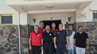 Çandarlı’da yangınlara karşı jandarma ve İZAKUT el ele verdi