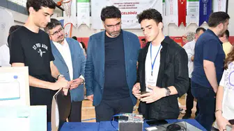 Genç yetenekler Afyonkarahisar’da teknoloji projeleriyle sahneye çıktı