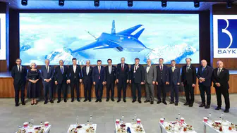 NATO heyeti İstanbul’da insansız hava araçlarının merkezini gezdi