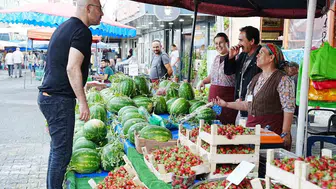 Germencik’in asırlık pazarı yeni kimliğiyle hizmete girdi