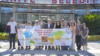 Burhaniye sokaklarında bağımlılığa karşı yeni uyarı dönemi