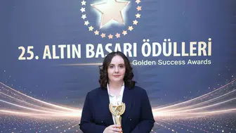 Savunma dünyasının sesi Zöhre Alagöz ödülünü şehitlere adadı