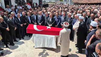 Mustafa Destici ağabeyini son yolculuğuna uğurladı