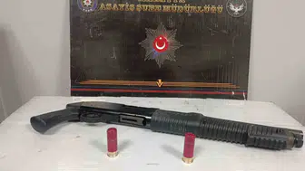 Malatya’da AVM otoparkında silahlı saldırı düzenleyen şüpheli yakalandı