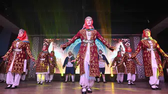 Manisa sahnesinde Anadolu rüzgarı esti
