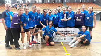 Aliağalı kadın hentbolcular Avrupa arenasında zirveyi zorladı