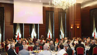 AK Parti’de şehit babaları ve gaziler için özel gün