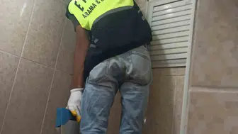 Eruh’ta dar boruya sıkışan yavru kedi ekipleri harekete geçirdi