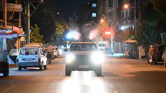 Manisa’da sinek ve haşere istilasına karşı gece mesaisi başladı