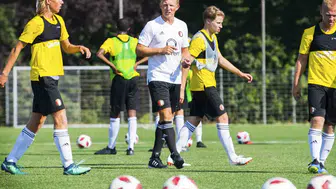 Fenerbahçe’nin eski yıldızı Dirk Kuyt teknik ekibe katılıyor