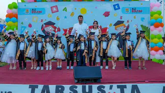 Tarsuslu minikler okul öncesi eğitime veda etti