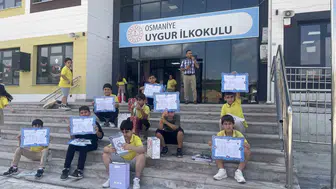 Osmaniye’de karneler dağıtıldı öğrenciler tatile çıktı