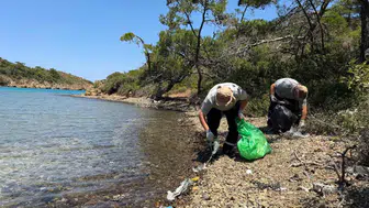 Marmaris’te gönüllülerden koya dev temizlik operasyonu
