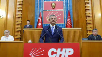 Özgür Özel'den CHP'de kurultay ısrarı Partiyi geri alacağız