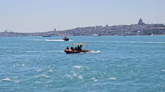 Üsküdar sahilinde denize giren kişi için günlerdir arama yapılıyor