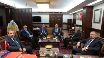 Fuat Oktay’dan Mustafa Destici’ye taziye ve tebrik ziyareti