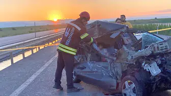 Erzurum yolunda acı kaza 3 kişi hayatını kaybetti