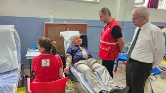 Balıkesir’de öğretmenler ve veliler hayat kurtarmak için sıraya girdi
