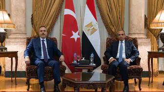 Dışişleri Bakanı Fidan Kahire’de kritik temaslarda bulundu