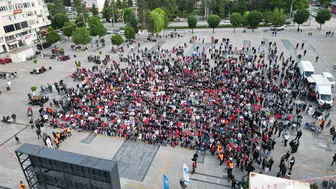 Çorumlular sabahın ilk ışıklarında milli maç heyecanı yaşadı