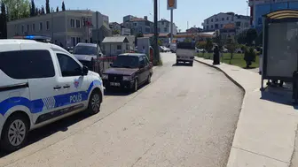 Kocaeli’de eski komşusunu hastane önünde bıçakladı