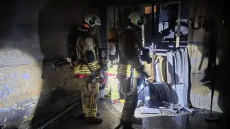Antakya’da bir iş yeri küle döndü