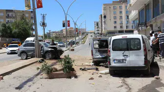 Cizre’de zincirleme kaza caddeyi karıştırdı